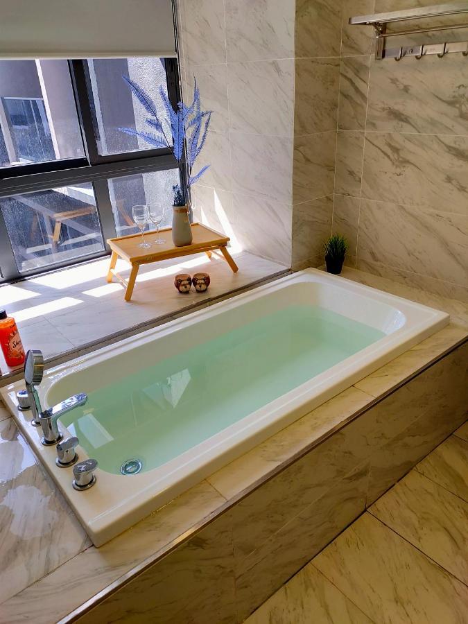 Melaka Town - Imperio Residence Studio With Bathtub Exteriér fotografie